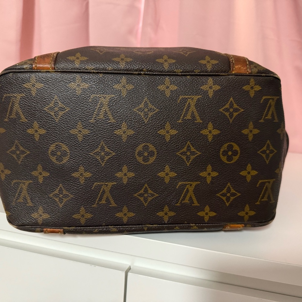 Louis Vuitton Monogram Shoulder Bag shopping bag - Picture 13 of 16